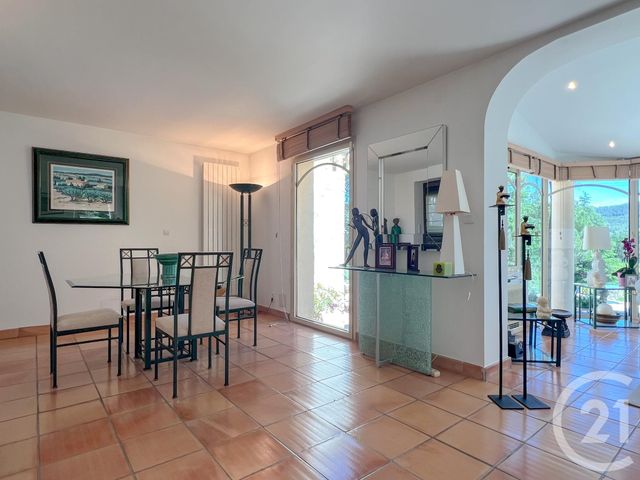 maison à vendre - 10 pièces - 239.37 m2 - ROGNES - 13 - PROVENCE-ALPES-COTE-D-AZUR - Century 21 Les Allées