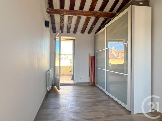 Afficher la photo en grand Appartement T4 à vendre - 4 pièces - 106.0 m2 - AIX EN PROVENCE - 13 - PROVENCE-ALPES-COTE-D-AZUR - Century 21 Les Allées