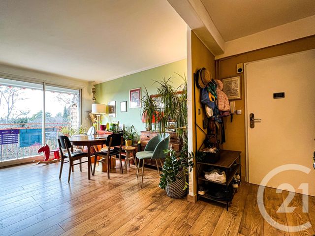 Appartement T4 à vendre - 4 pièces - 79.14 m2 - AIX EN PROVENCE - 13 - PROVENCE-ALPES-COTE-D-AZUR - Century 21 Les Allées