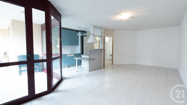 Appartement T4 à vendre - 4 pièces - 82.07 m2 - AIX EN PROVENCE - 13 - PROVENCE-ALPES-COTE-D-AZUR - Century 21 Les Allées