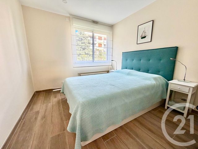 Appartement T4 à vendre - 4 pièces - 116.0 m2 - AIX EN PROVENCE - 13 - PROVENCE-ALPES-COTE-D-AZUR - Century 21 Les Allées