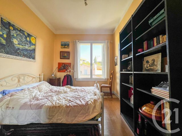 Appartement T4 à vendre - 5 pièces - 125.0 m2 - AIX EN PROVENCE - 13 - PROVENCE-ALPES-COTE-D-AZUR - Century 21 Les Allées