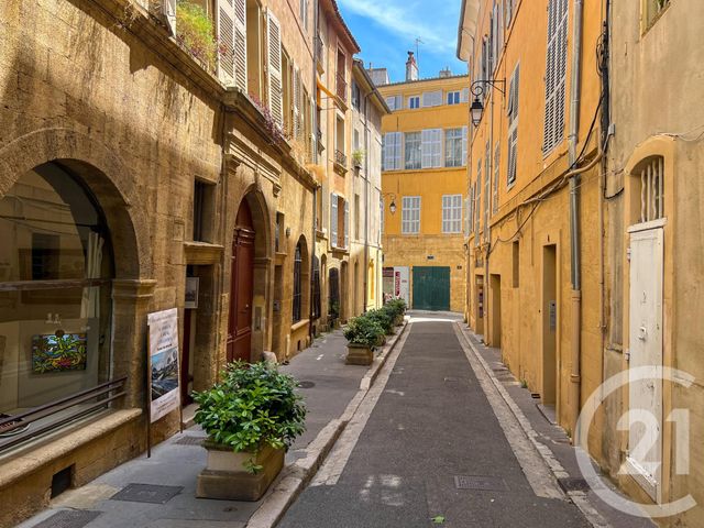 Appartement T1 à vendre - 1 pièce - 29.61 m2 - AIX EN PROVENCE - 13 - PROVENCE-ALPES-COTE-D-AZUR - Century 21 Les Allées