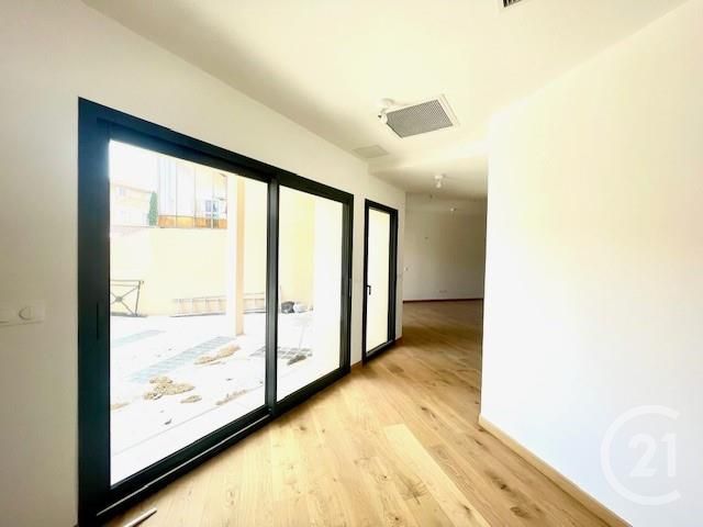 Appartement T3 à vendre - 3 pièces - 66.7 m2 - AIX EN PROVENCE - 13 - PROVENCE-ALPES-COTE-D-AZUR - Century 21 Les Allées