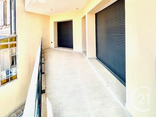 Appartement T3 à vendre - 3 pièces - 71.6 m2 - AIX EN PROVENCE - 13 - PROVENCE-ALPES-COTE-D-AZUR - Century 21 Les Allées