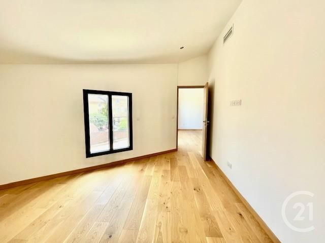 Appartement T3 à vendre - 3 pièces - 80.2 m2 - AIX EN PROVENCE - 13 - PROVENCE-ALPES-COTE-D-AZUR - Century 21 Les Allées