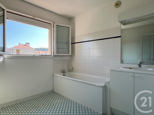 Appartement T5 à vendre - 5 pièces - 129.11 m2 - AIX EN PROVENCE - 13 - PROVENCE-ALPES-COTE-D-AZUR - Century 21 Les Allées