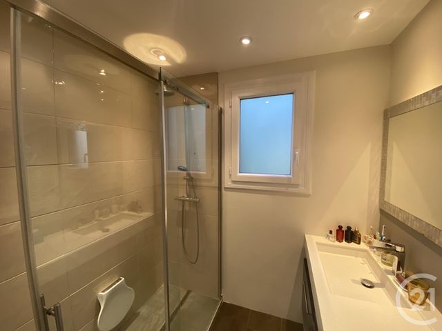 Appartement T3 à vendre - 3 pièces - 83.37 m2 - AIX EN PROVENCE - 13 - PROVENCE-ALPES-COTE-D-AZUR - Century 21 Les Allées