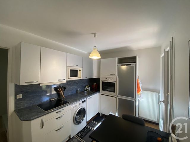 Appartement T3 à vendre - 3 pièces - 83.37 m2 - AIX EN PROVENCE - 13 - PROVENCE-ALPES-COTE-D-AZUR - Century 21 Les Allées