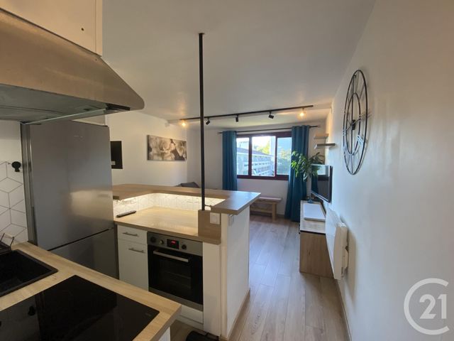 Appartement T2 à louer - 2 pièces - 32.0 m2 - AIX EN PROVENCE - 13 - PROVENCE-ALPES-COTE-D-AZUR - Century 21 Les Allées