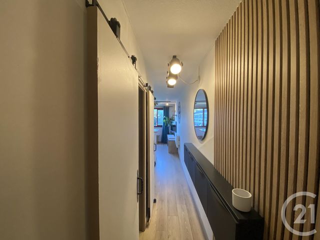 Appartement T2 à louer - 2 pièces - 32.0 m2 - AIX EN PROVENCE - 13 - PROVENCE-ALPES-COTE-D-AZUR - Century 21 Les Allées