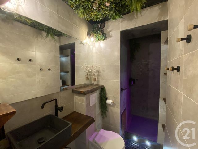 Appartement T2 à louer - 2 pièces - 32.0 m2 - AIX EN PROVENCE - 13 - PROVENCE-ALPES-COTE-D-AZUR - Century 21 Les Allées