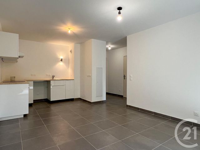 Appartement T2 à louer - 2 pièces - 40.73 m2 - AIX EN PROVENCE - 13 - PROVENCE-ALPES-COTE-D-AZUR - Century 21 Les Allées