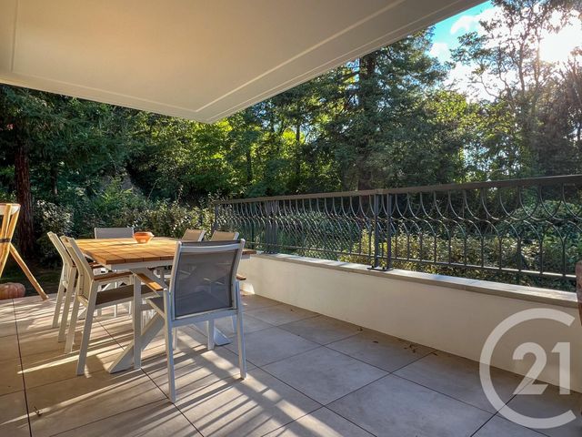 Appartement T3 à vendre - 3 pièces - 70.35 m2 - AIX EN PROVENCE - 13 - PROVENCE-ALPES-COTE-D-AZUR - Century 21 Les Allées