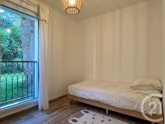 Appartement T3 à vendre - 3 pièces - 70.35 m2 - AIX EN PROVENCE - 13 - PROVENCE-ALPES-COTE-D-AZUR - Century 21 Les Allées