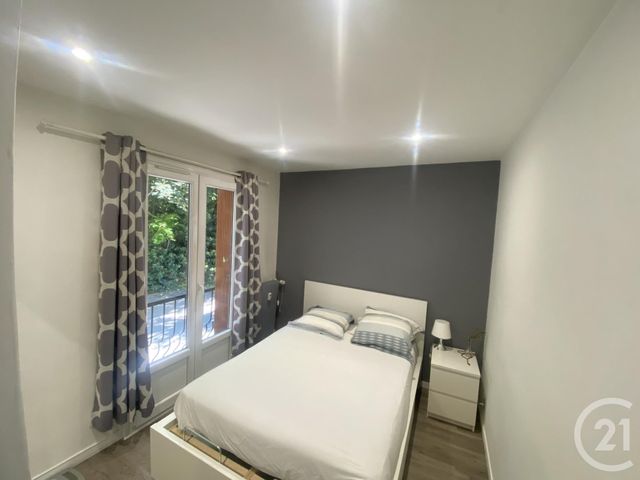 Appartement T2 à vendre - 2 pièces - 40.3 m2 - AIX EN PROVENCE - 13 - PROVENCE-ALPES-COTE-D-AZUR - Century 21 Les Allées