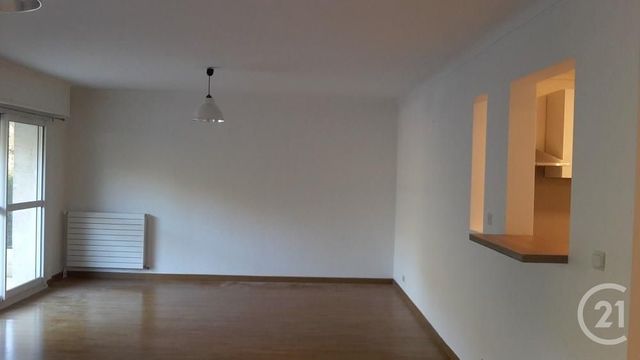 Appartement à vendre - 5 pièces - 86.0 m2 - AIX EN PROVENCE - 13 - PROVENCE-ALPES-COTE-D-AZUR - Century 21 Les Allées