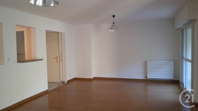 Appartement à vendre - 5 pièces - 86.0 m2 - AIX EN PROVENCE - 13 - PROVENCE-ALPES-COTE-D-AZUR - Century 21 Les Allées