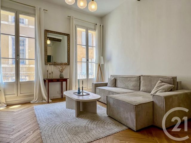 Appartement à vendre - 2 pièces - 54.0 m2 - AIX EN PROVENCE - 13 - PROVENCE-ALPES-COTE-D-AZUR - Century 21 Les Allées