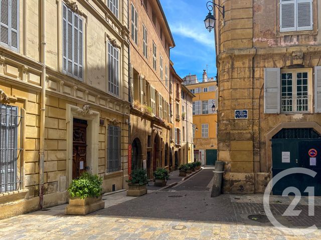 Appartement Studio à louer - 1 pièce - 30.0 m2 - AIX EN PROVENCE - 13 - PROVENCE-ALPES-COTE-D-AZUR - Century 21 Les Allées