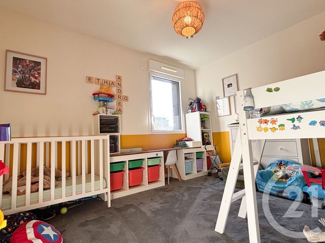 Appartement T3 à vendre - 3 pièces - 84.3 m2 - AIX EN PROVENCE - 13 - PROVENCE-ALPES-COTE-D-AZUR - Century 21 Les Allées