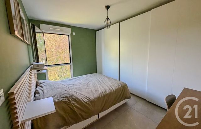 Appartement T3 à vendre - 3 pièces - 84.3 m2 - AIX EN PROVENCE - 13 - PROVENCE-ALPES-COTE-D-AZUR - Century 21 Les Allées