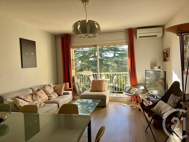 Appartement F3 à vendre - 3 pièces - 69.87 m2 - AIX EN PROVENCE - 13 - PROVENCE-ALPES-COTE-D-AZUR - Century 21 Les Allées