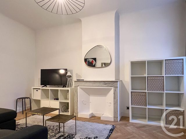 Appartement T3 à louer - 3 pièces - 49.68 m2 - AIX EN PROVENCE - 13 - PROVENCE-ALPES-COTE-D-AZUR - Century 21 Les Allées