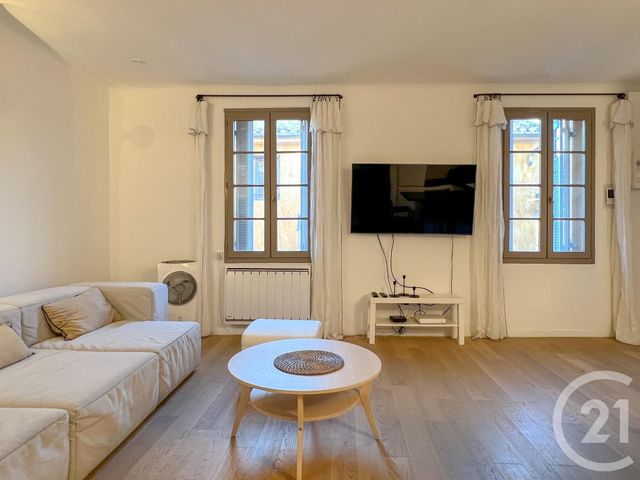 Appartement T3 à vendre - 3 pièces - 66.09 m2 - AIX EN PROVENCE - 13 - PROVENCE-ALPES-COTE-D-AZUR - Century 21 Les Allées