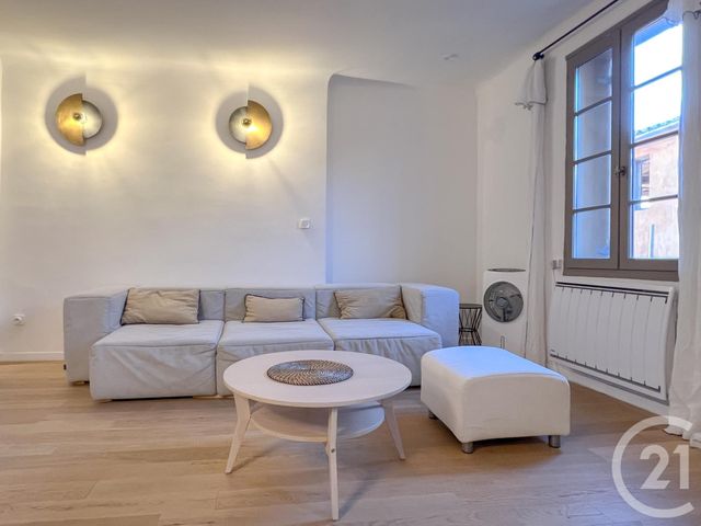 Appartement T3 à vendre - 3 pièces - 66.09 m2 - AIX EN PROVENCE - 13 - PROVENCE-ALPES-COTE-D-AZUR - Century 21 Les Allées