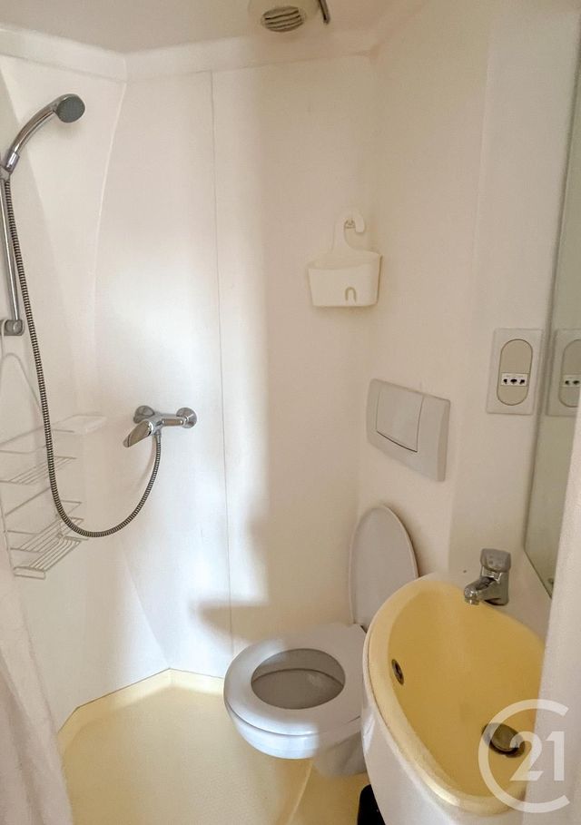 Appartement T1 à vendre - 1 pièce - 15.52 m2 - AIX EN PROVENCE - 13 - PROVENCE-ALPES-COTE-D-AZUR - Century 21 Les Allées