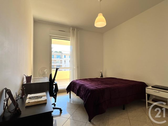 Appartement T4 à louer - 4 pièces - 125.0 m2 - AIX EN PROVENCE - 13 - PROVENCE-ALPES-COTE-D-AZUR - Century 21 Les Allées