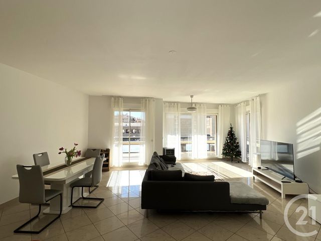 Appartement T4 à louer - 4 pièces - 125.0 m2 - AIX EN PROVENCE - 13 - PROVENCE-ALPES-COTE-D-AZUR - Century 21 Les Allées