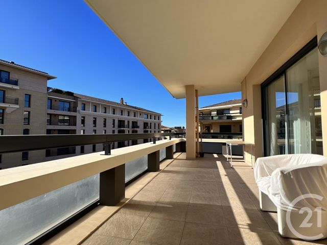 Appartement T4 à louer - 4 pièces - 125.0 m2 - AIX EN PROVENCE - 13 - PROVENCE-ALPES-COTE-D-AZUR - Century 21 Les Allées