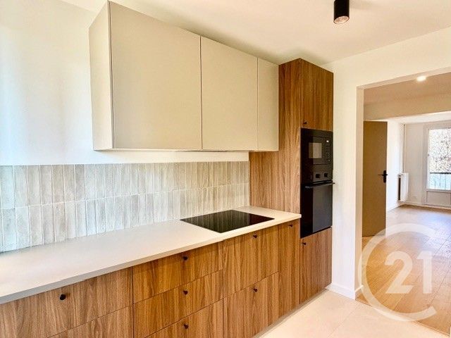 Appartement F3 à vendre - 3 pièces - 80.0 m2 - AIX EN PROVENCE - 13 - PROVENCE-ALPES-COTE-D-AZUR - Century 21 Les Allées