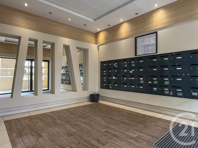 Appartement Studio à louer - 1 pièce - 24.52 m2 - AIX EN PROVENCE - 13 - PROVENCE-ALPES-COTE-D-AZUR - Century 21 Les Allées