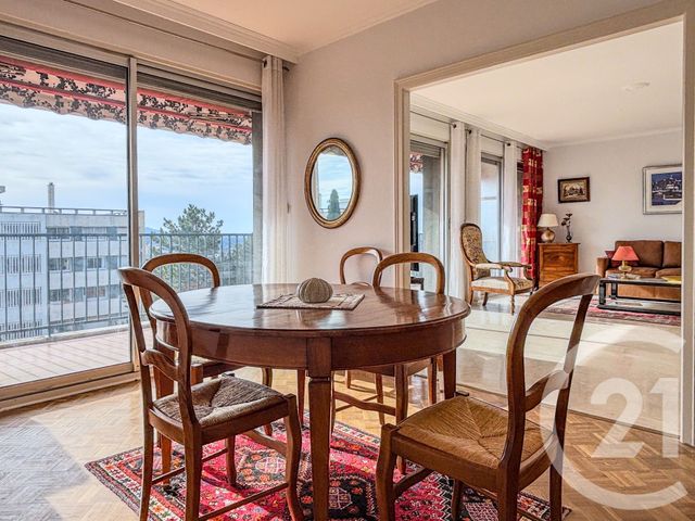 Appartement T4 à vendre - 4 pièces - 111.04 m2 - AIX EN PROVENCE - 13 - PROVENCE-ALPES-COTE-D-AZUR - Century 21 Les Allées