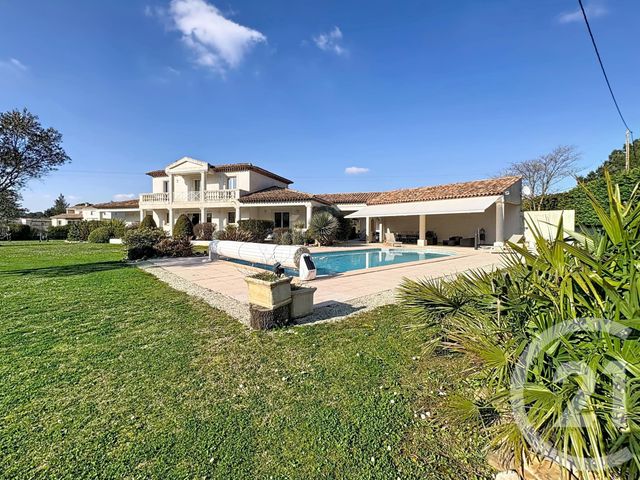 Maison à vendre ST CANNAT