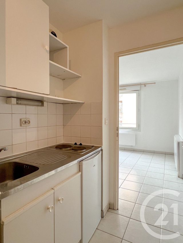 Appartement T1 à vendre - 1 pièce - 19.1 m2 - AIX EN PROVENCE - 13 - PROVENCE-ALPES-COTE-D-AZUR - Century 21 Les Allées
