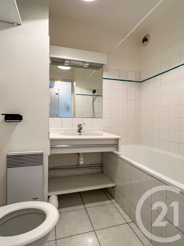 Appartement T1 à vendre - 1 pièce - 19.1 m2 - AIX EN PROVENCE - 13 - PROVENCE-ALPES-COTE-D-AZUR - Century 21 Les Allées