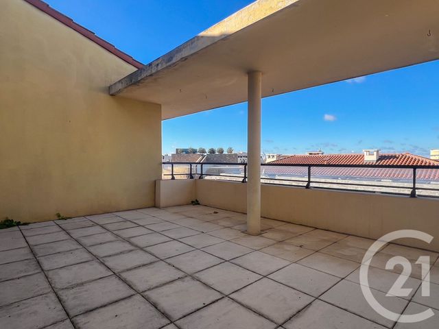 Appartement F5 à louer - 5 pièces - 221.0 m2 - AIX EN PROVENCE - 13 - PROVENCE-ALPES-COTE-D-AZUR - Century 21 Les Allées