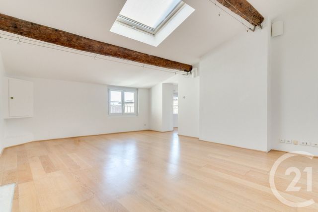 Appartement T3 à vendre - 3 pièces - 132.56 m2 - AIX EN PROVENCE - 13 - PROVENCE-ALPES-COTE-D-AZUR - Century 21 Les Allées