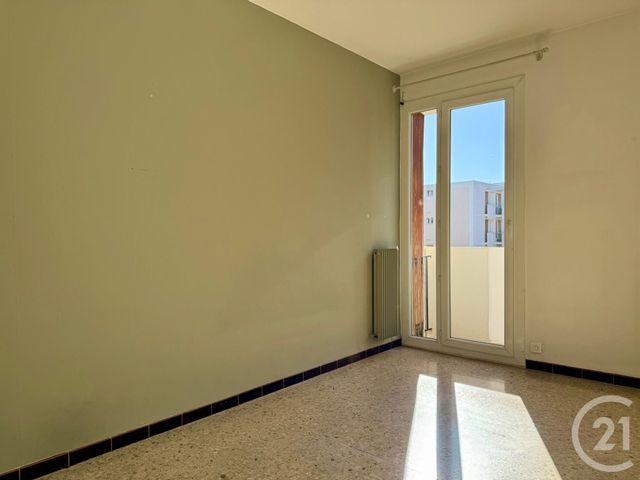 Appartement à louer - 4 pièces - 85.0 m2 - AIX EN PROVENCE - 13 - PROVENCE-ALPES-COTE-D-AZUR - Century 21 Les Allées