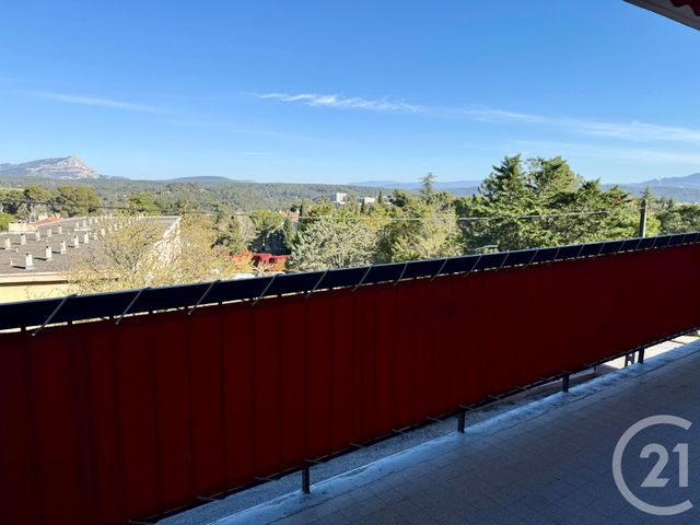 Appartement à louer - 4 pièces - 85.0 m2 - AIX EN PROVENCE - 13 - PROVENCE-ALPES-COTE-D-AZUR - Century 21 Les Allées