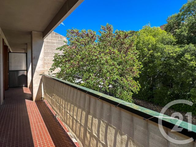 Appartement T3 à vendre - 3 pièces - 79.02 m2 - AIX EN PROVENCE - 13 - PROVENCE-ALPES-COTE-D-AZUR - Century 21 Les Allées
