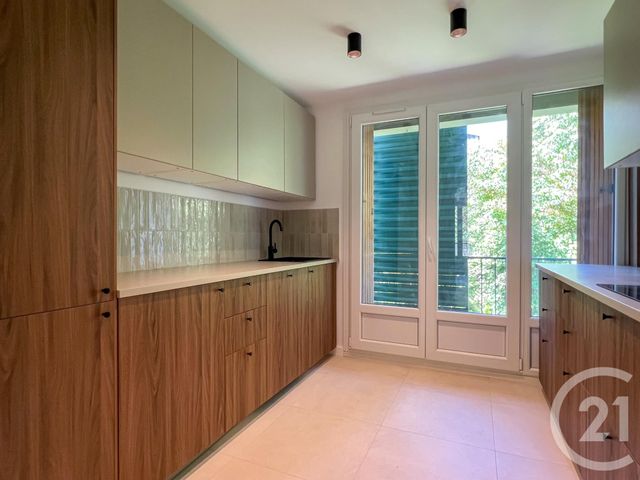 Appartement T3 à vendre - 3 pièces - 79.02 m2 - AIX EN PROVENCE - 13 - PROVENCE-ALPES-COTE-D-AZUR - Century 21 Les Allées