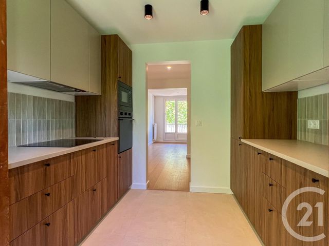 Appartement T3 à vendre - 3 pièces - 79.02 m2 - AIX EN PROVENCE - 13 - PROVENCE-ALPES-COTE-D-AZUR - Century 21 Les Allées