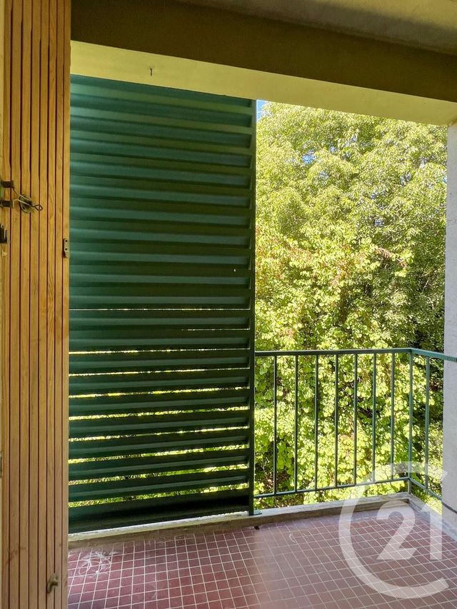 Appartement T3 à vendre - 3 pièces - 79.02 m2 - AIX EN PROVENCE - 13 - PROVENCE-ALPES-COTE-D-AZUR - Century 21 Les Allées
