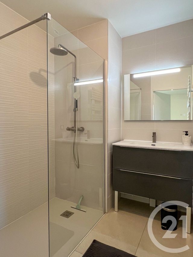 Appartement T2 à louer - 2 pièces - 47.45 m2 - AIX EN PROVENCE - 13 - PROVENCE-ALPES-COTE-D-AZUR - Century 21 Les Allées