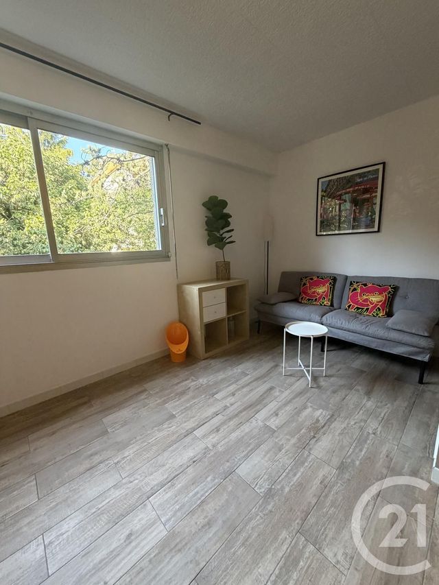 Appartement Studio à vendre - 1 pièce - 18.68 m2 - AIX EN PROVENCE - 13 - PROVENCE-ALPES-COTE-D-AZUR - Century 21 Les Allées